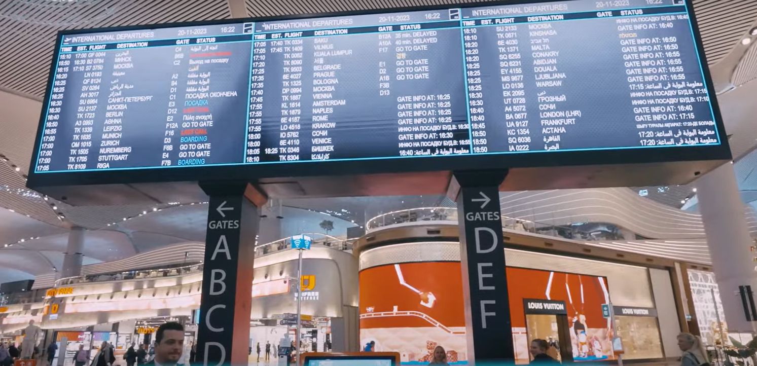 di-chuyen-den-cong-khoi-hanh