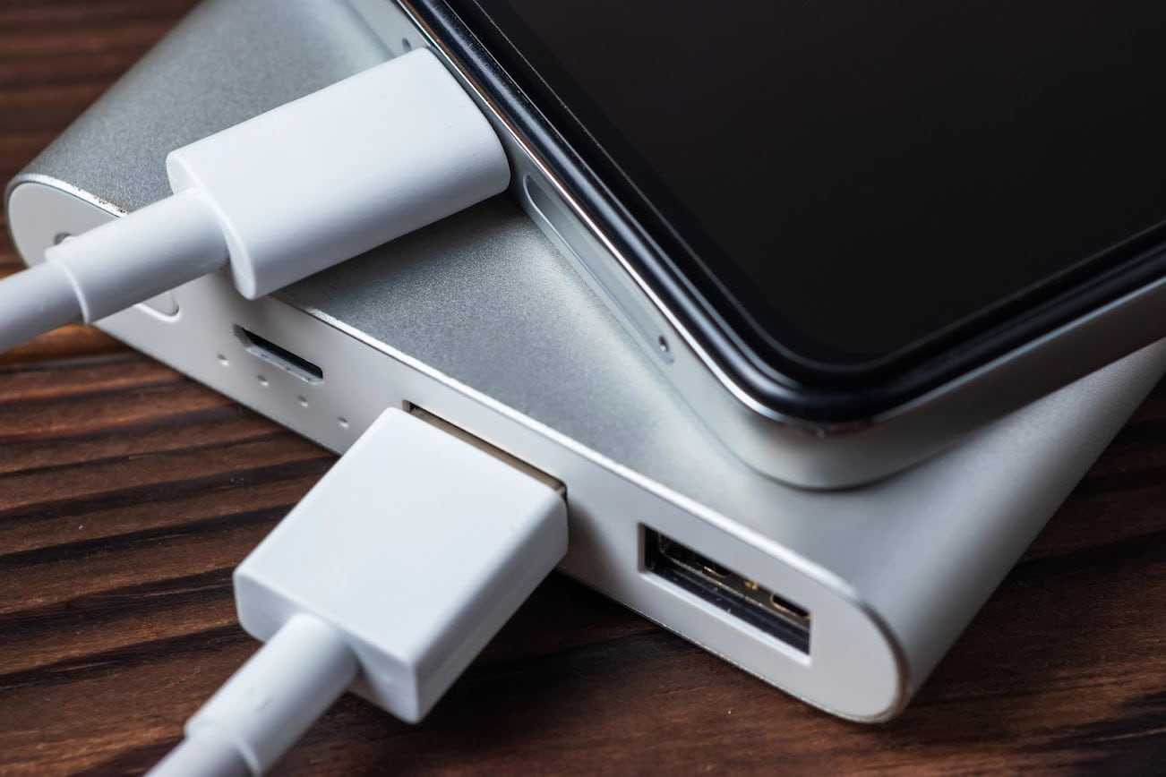 quy-dinh-sac-du-phong-len-may-bay-tai-trung-quoc